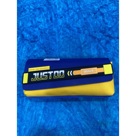 Pencil pouch “BRAVE”